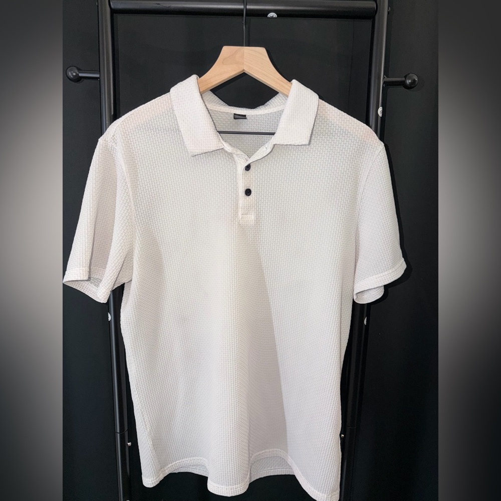 NFINITY White Textured Polo with Three-Button Placket